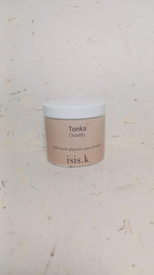Chantilly tonka