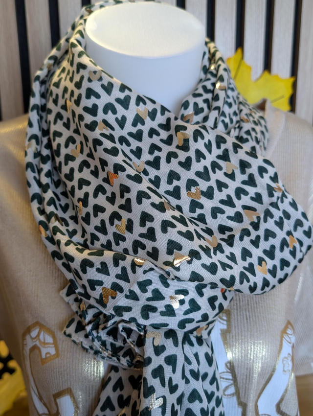 Foulard petit coeur vert