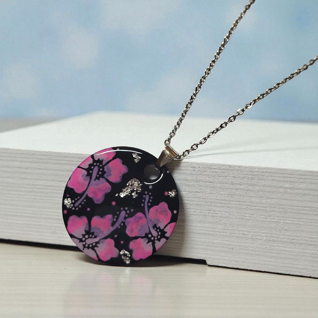 Collier dessiné Flora acier inoxydable rose