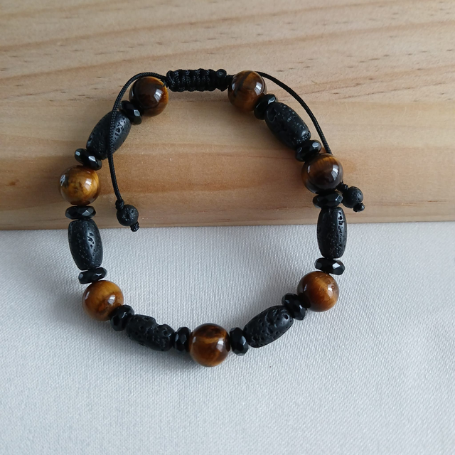 Jongens armband Tijgeroog, Lavasteen en Onyx (3.022)