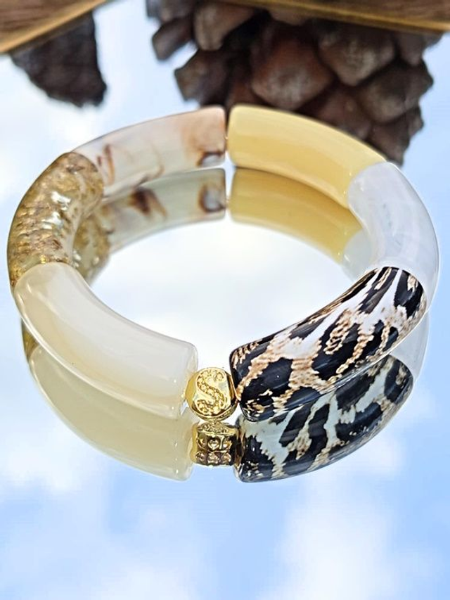 Bracelet jonc perles tubes acrylique léopard Indrani Bagh Ki Chamak