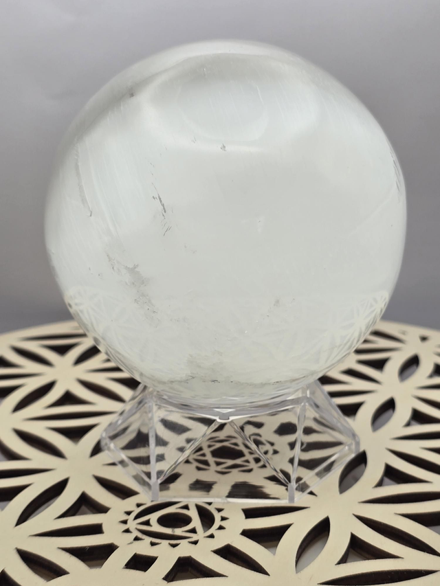 Sélénite forme sphère