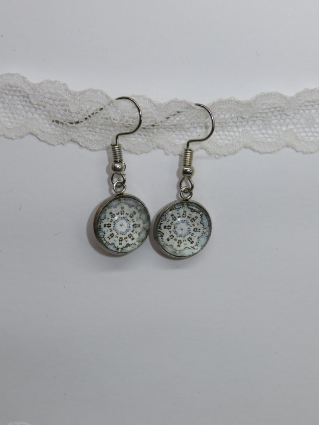 Boucle d'oreille cabochon