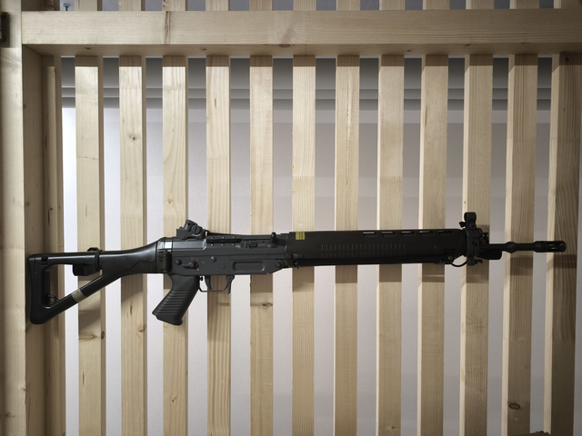 Stgw 90 Wandhalter