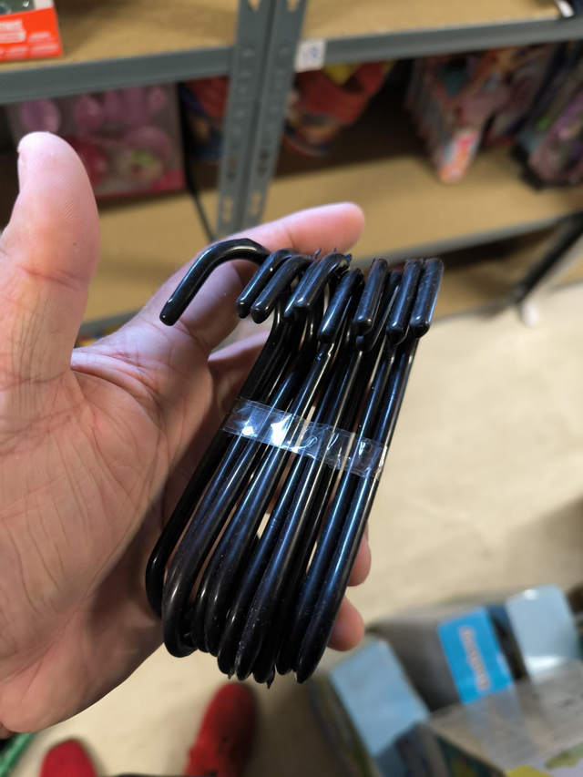 CROCHET MÉTAL PLASTIFIÉ x10