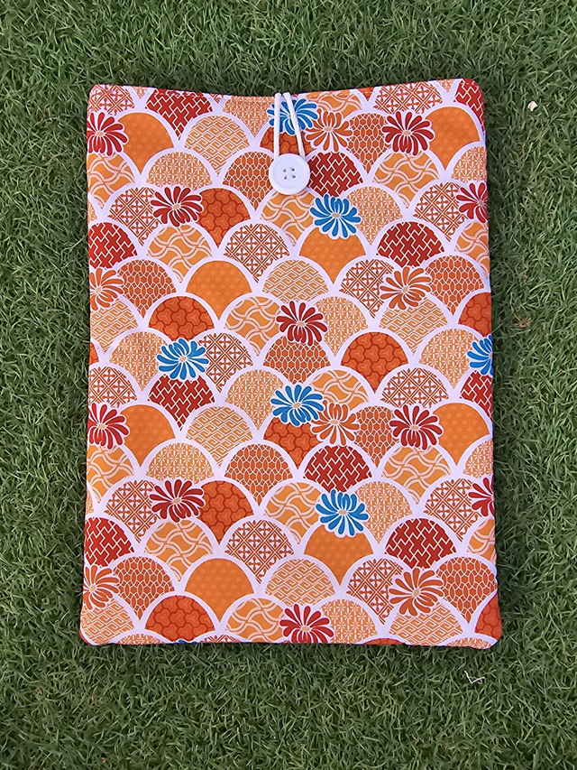 Funda de libro olas naranjas y azules