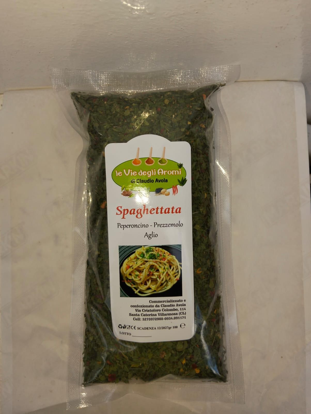 Spaghettata classica con aglio fino