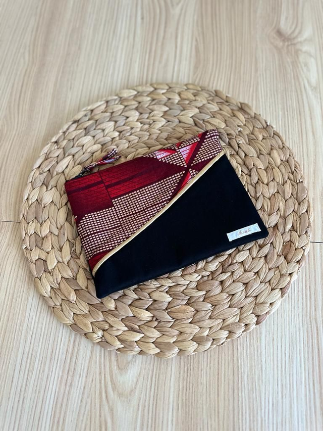 Pochette/Trousse plate modèle rouge