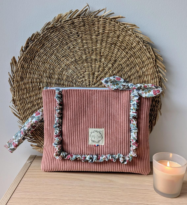 Pochette plate froufrou 