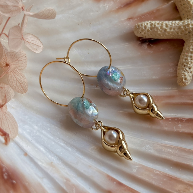 Circle Shell and Pearl Hoop Earrings Gold Plated