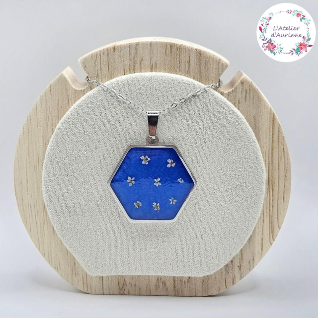 Collier "Reine Anne bleu" argenté 