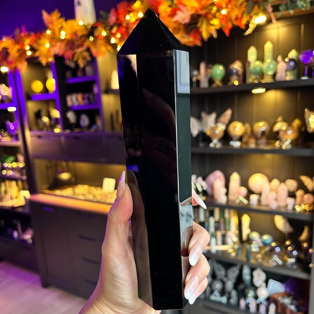 Black Obsidian Tower R52D1