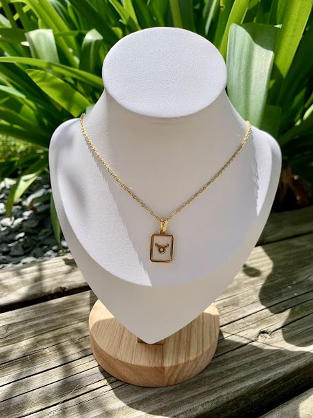 Collier Zodiaque Taureau en Nacre