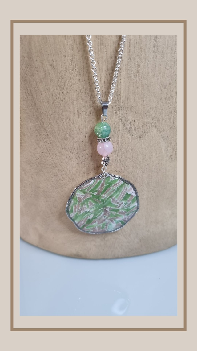 Collier vert/rose