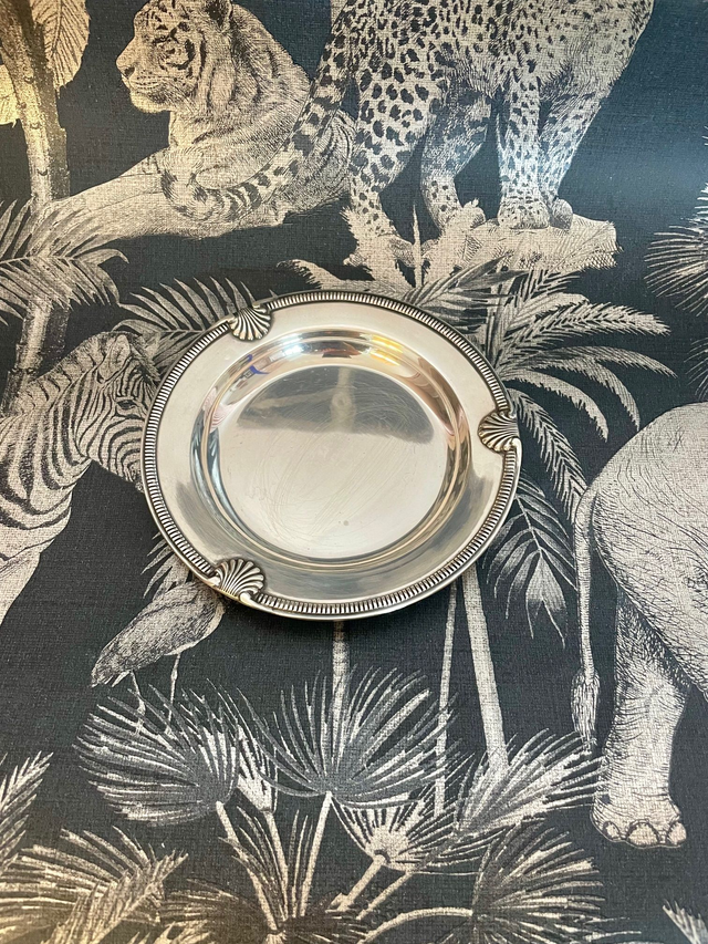 Dessous de bouteille en argent