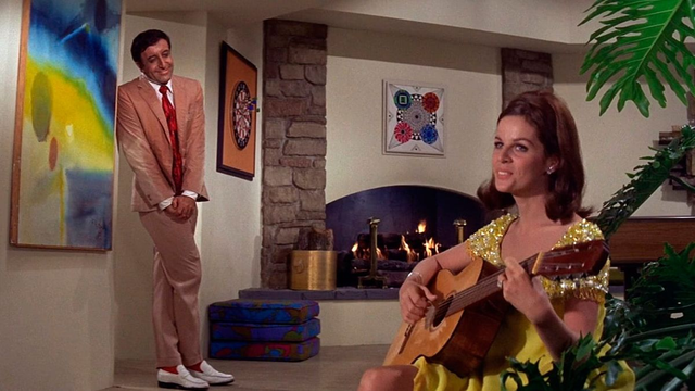 05 - Hollywood Party - domenica 23 novembre 2025 Cinema 4 Mori