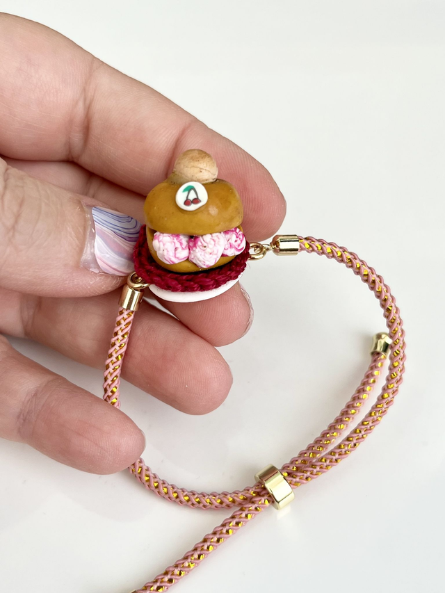 Bracciale Brioche gelato con il tuppo - gusto Amarena