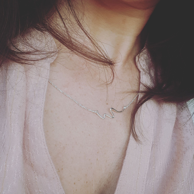 Sterling Silver Squiggle Wave Necklace