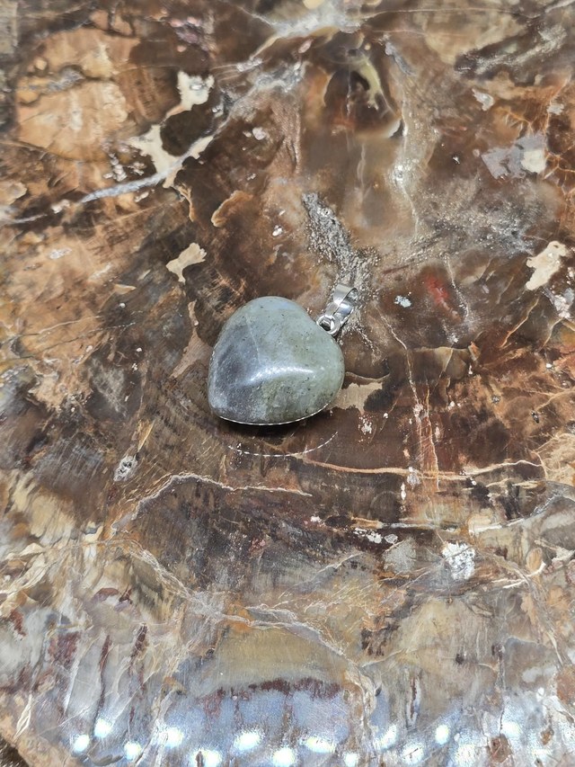 Pendentif cœur en Labradorite 