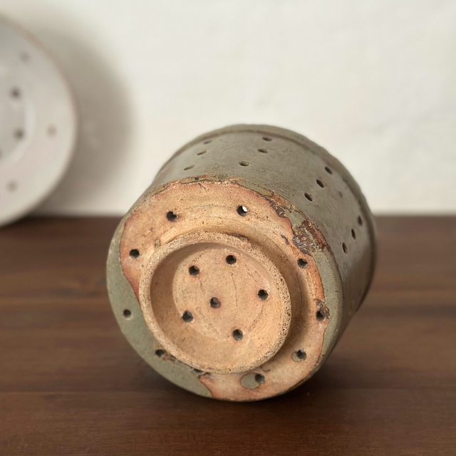 la faisselle sur pied