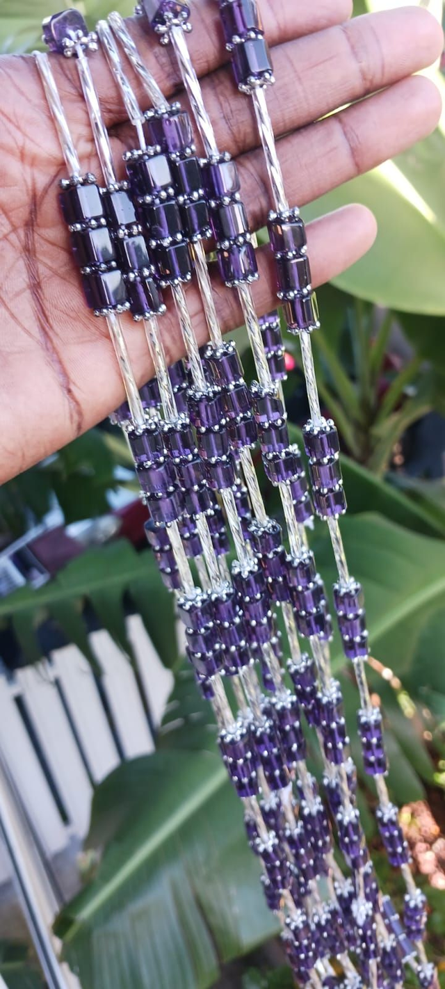 Baya, Perles de reins, Fait main