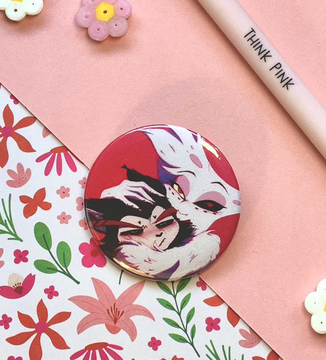 Huskerdust - Button ⌀44cm / Heart Button