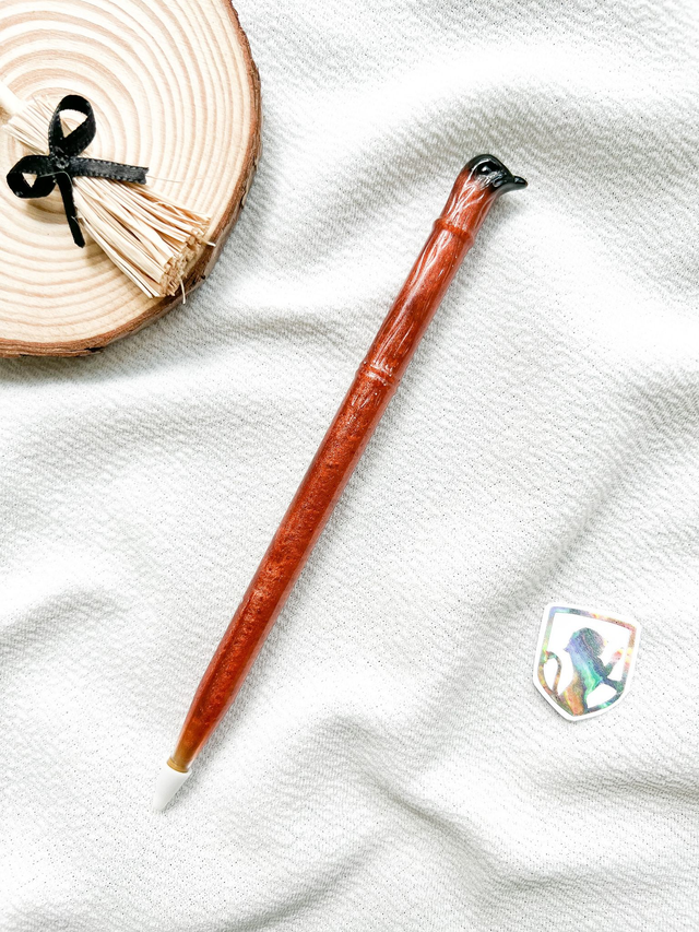 Caneta “Varinha Mágica” inspirada em Rony Weasley®️