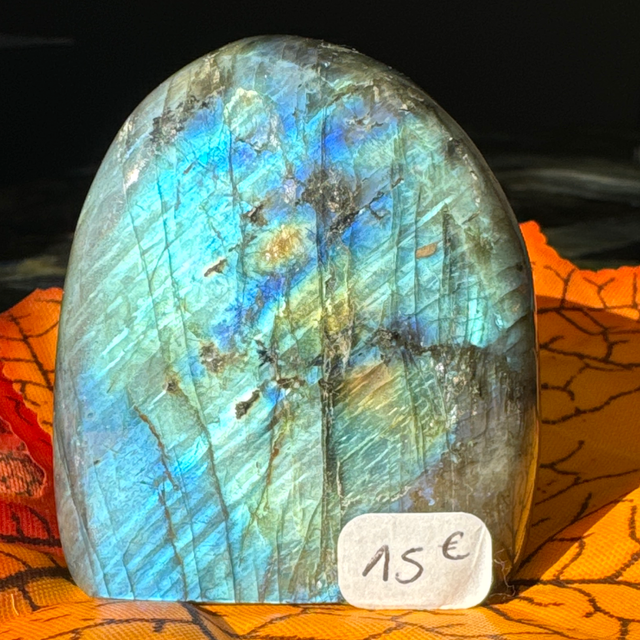 Labradorite 