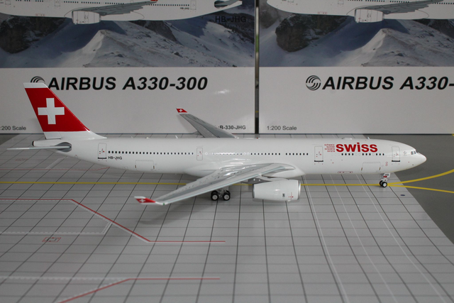 Swiss A330-300 (HB-JHG), 1:200