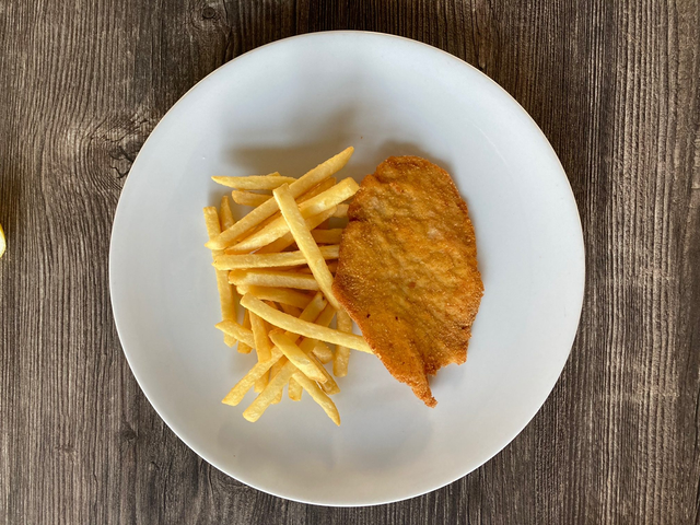 Cotoletta con patatine 