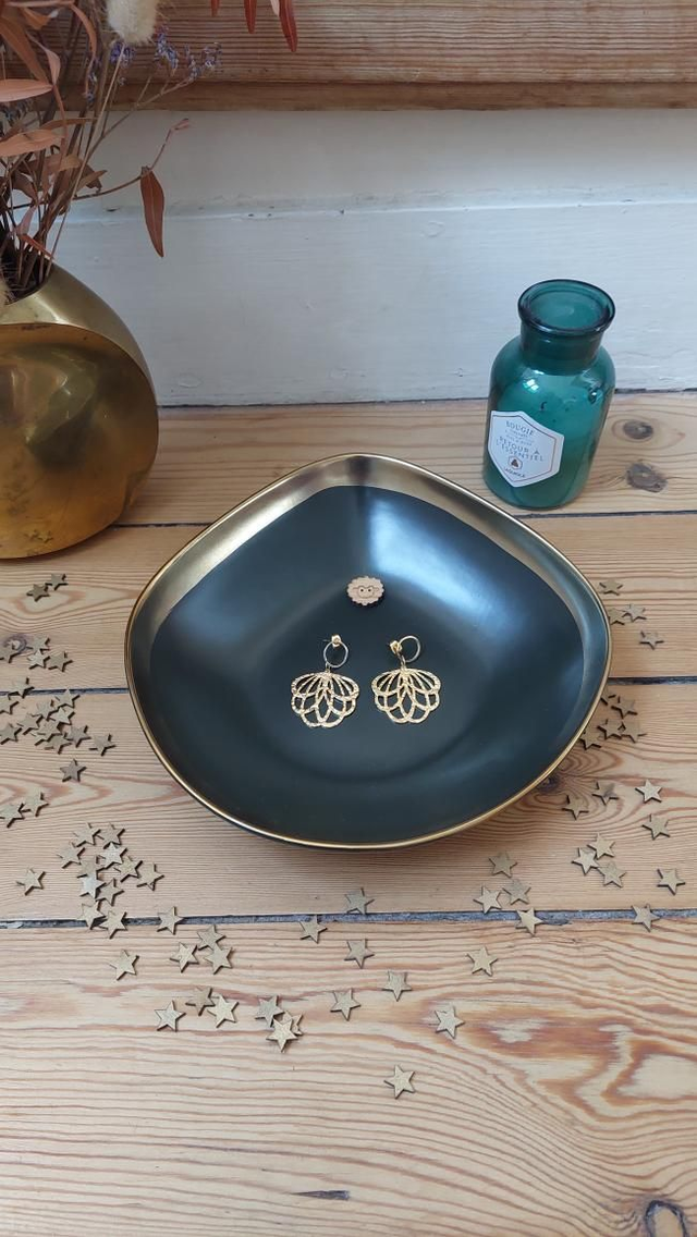 100% acier inox BO fleur martelée 