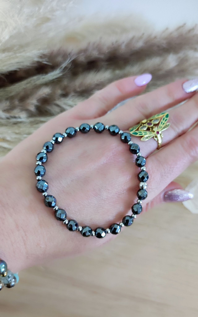 Bracelet "Confiance en soi" Hématite facettée