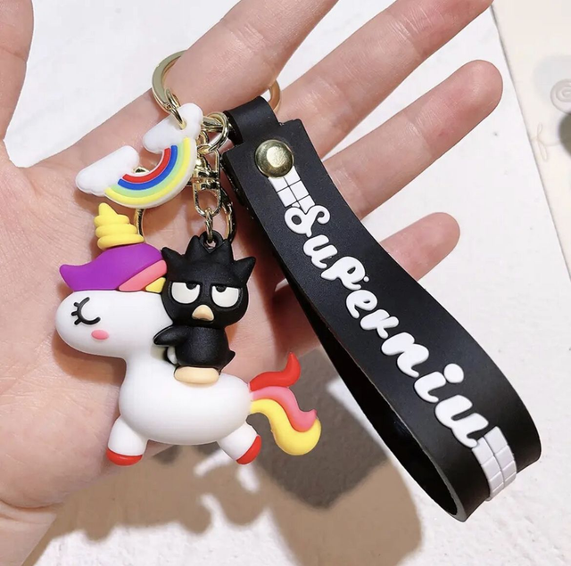 0332 - Sanrio - badtz maru op een eenhoorn