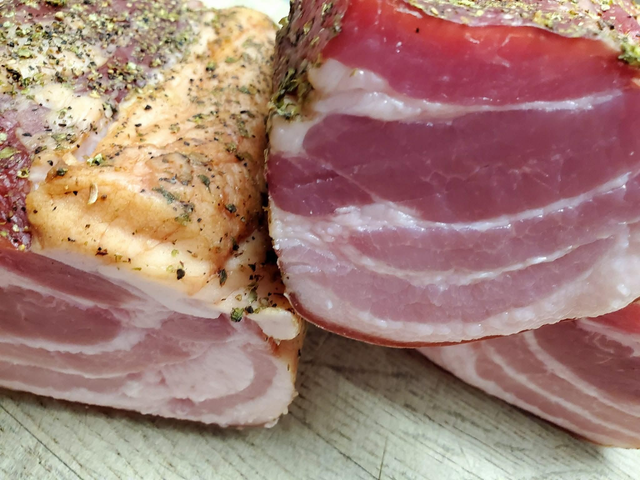 Boczek Wędzony Surowy / Smoked Pork Belly (Uncooked)