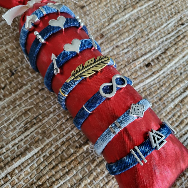 Bracelets Taille M - A,B,C,D,E,F,G