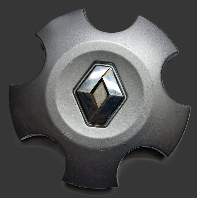 Enjoliveur Centre de roue Renault Laguna 2 Modèle: Quercy Occasion 