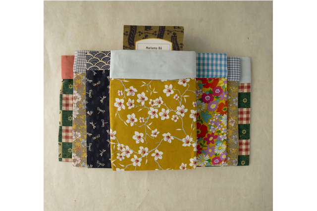 Pochette de protection pour livres de poche