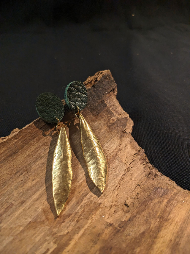 Grande Oliva - Pendants Ronds Olivier Or 24k, Cuir