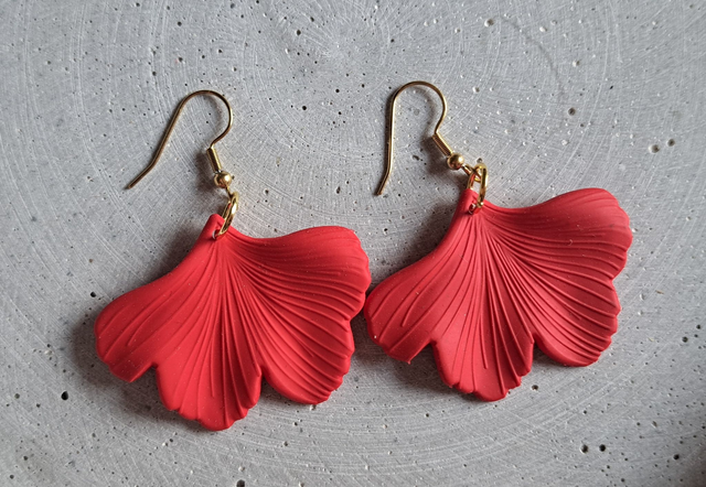 A - Siivet -korvakorut, punainen