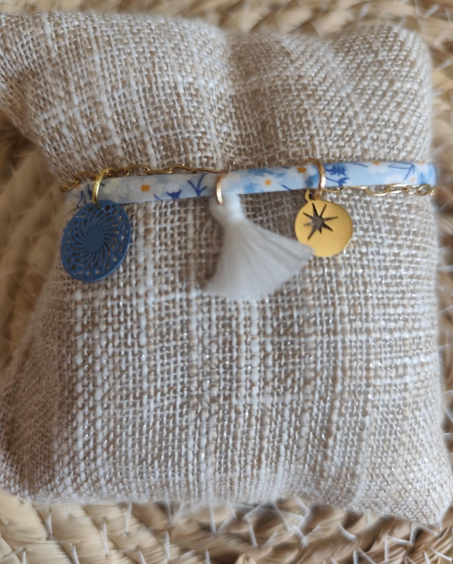 BRACELET "LIBERTY" BLEU /BRELOQUES / POMPON 0000408