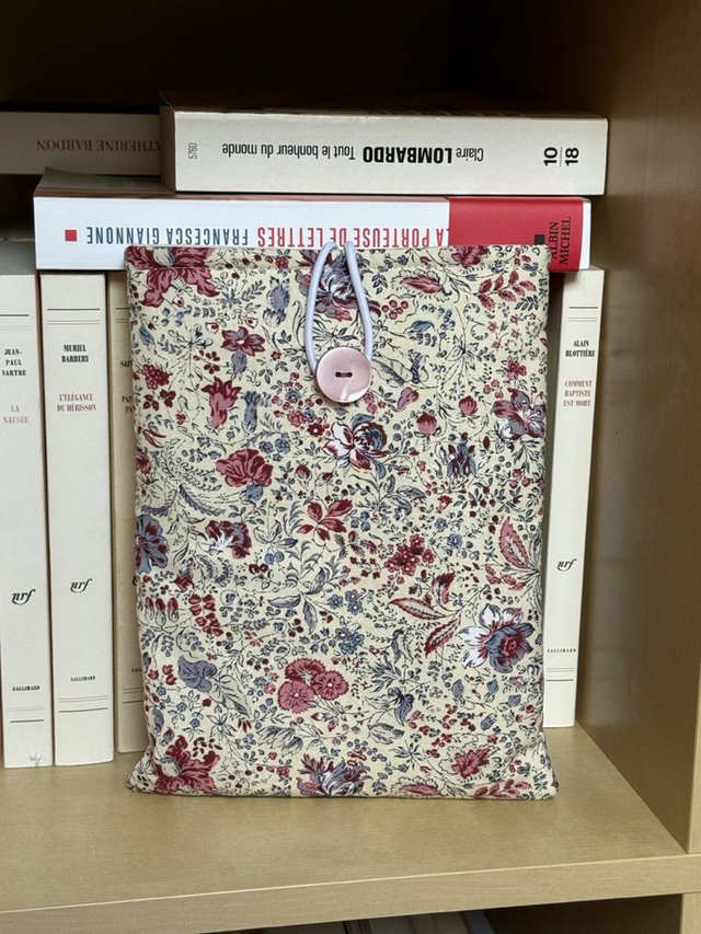 Pochette à livre / liseuse - M