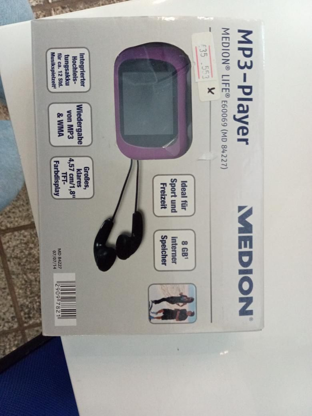 *0743- MP3 player