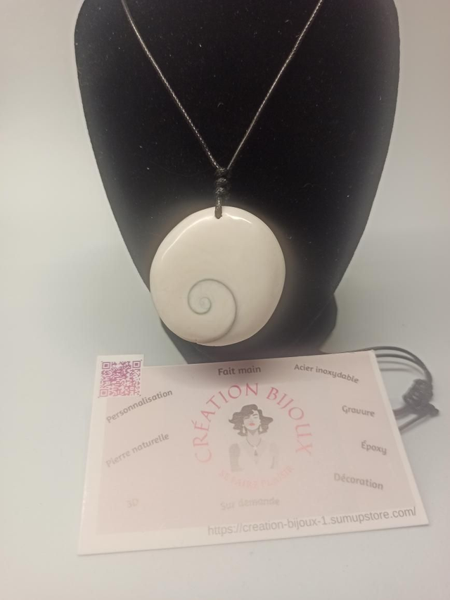 Collier oeil de sainte Lucie 