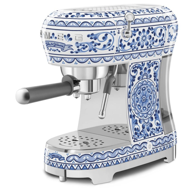 SMEG ECF02DGBEU Dolce&amp;Gabbana Siebträgermaschine blu mediterr.