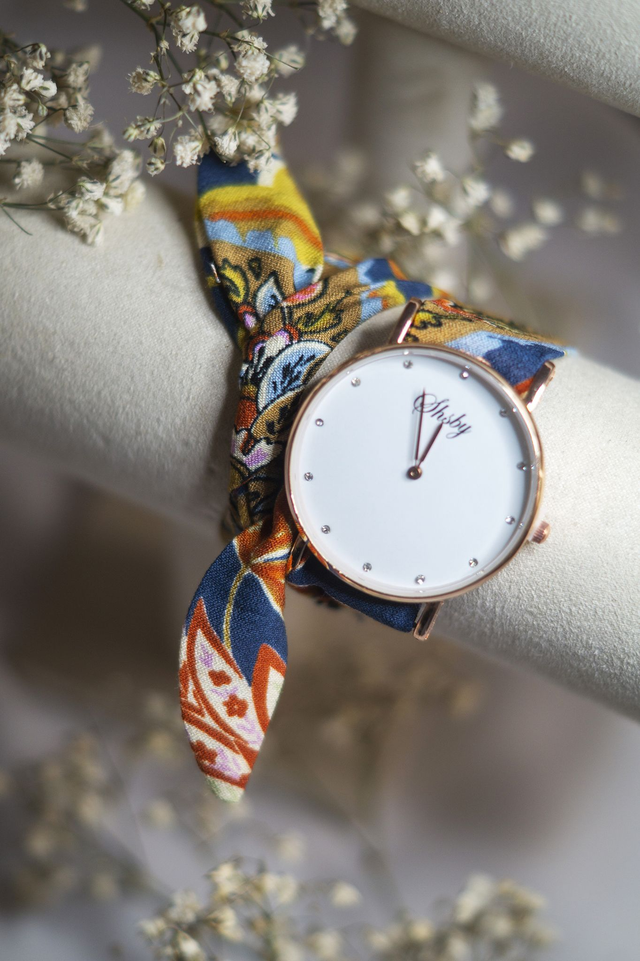Montre - bracelet tissu bleu foncé gris à motifs