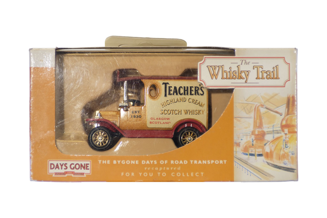 Lledo "The Whisky Trail" Ford Model T Teachers Whisky Van