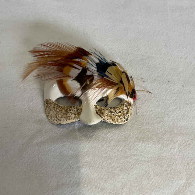 Broche Masque porcelaine 