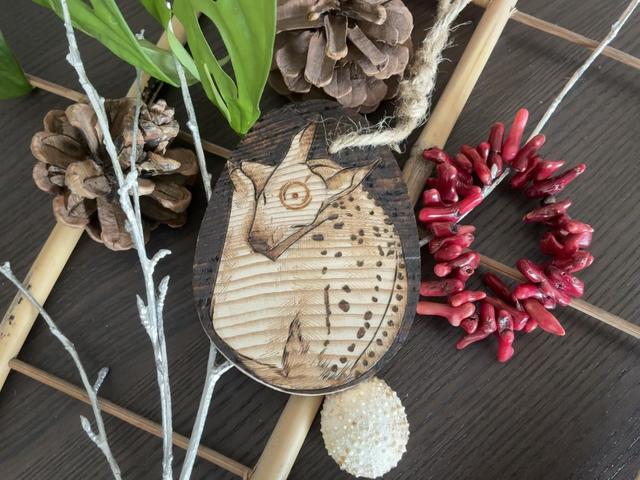 Bébé daim - Pyrogravure suspendue - PIECE UNIQUE