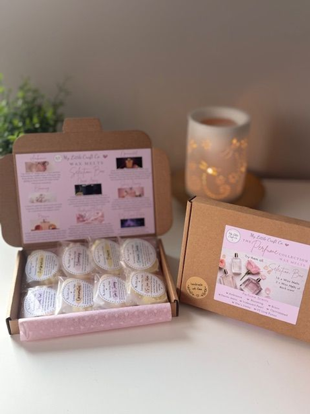 Wax Melts Selection Box of 16 Highly Scented Wax Melts, 2 of each Scent