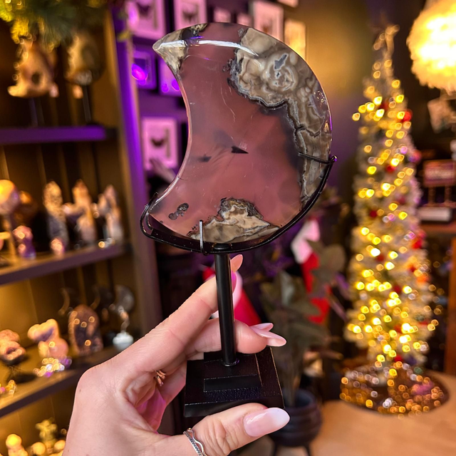 Volcano Agate Moon R36M1B